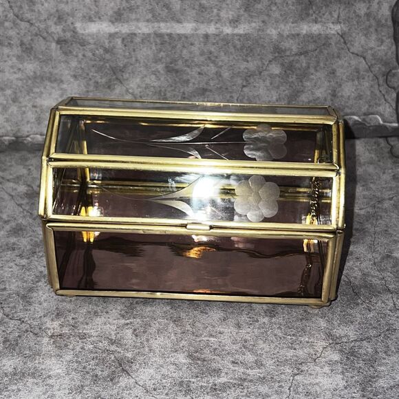 VTG Via Vermont LTD Gorgeous Floral Etched Tinted Glass & Brass Trinket Box 5x3 - Picture 1 of 6